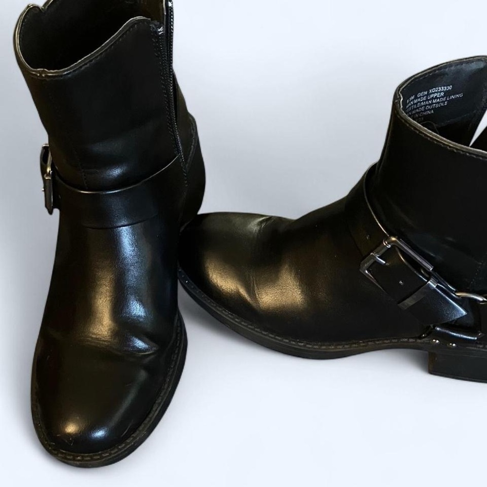 Chic Black Ankle Boots with Buckle